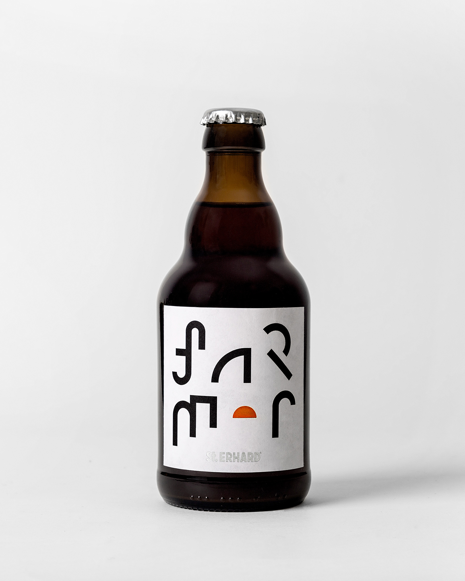 啤酒标签设计，啤酒包装设计，啤酒瓶标设计，啤酒易拉罐设计，啤酒形象设计，酒包装设计公司