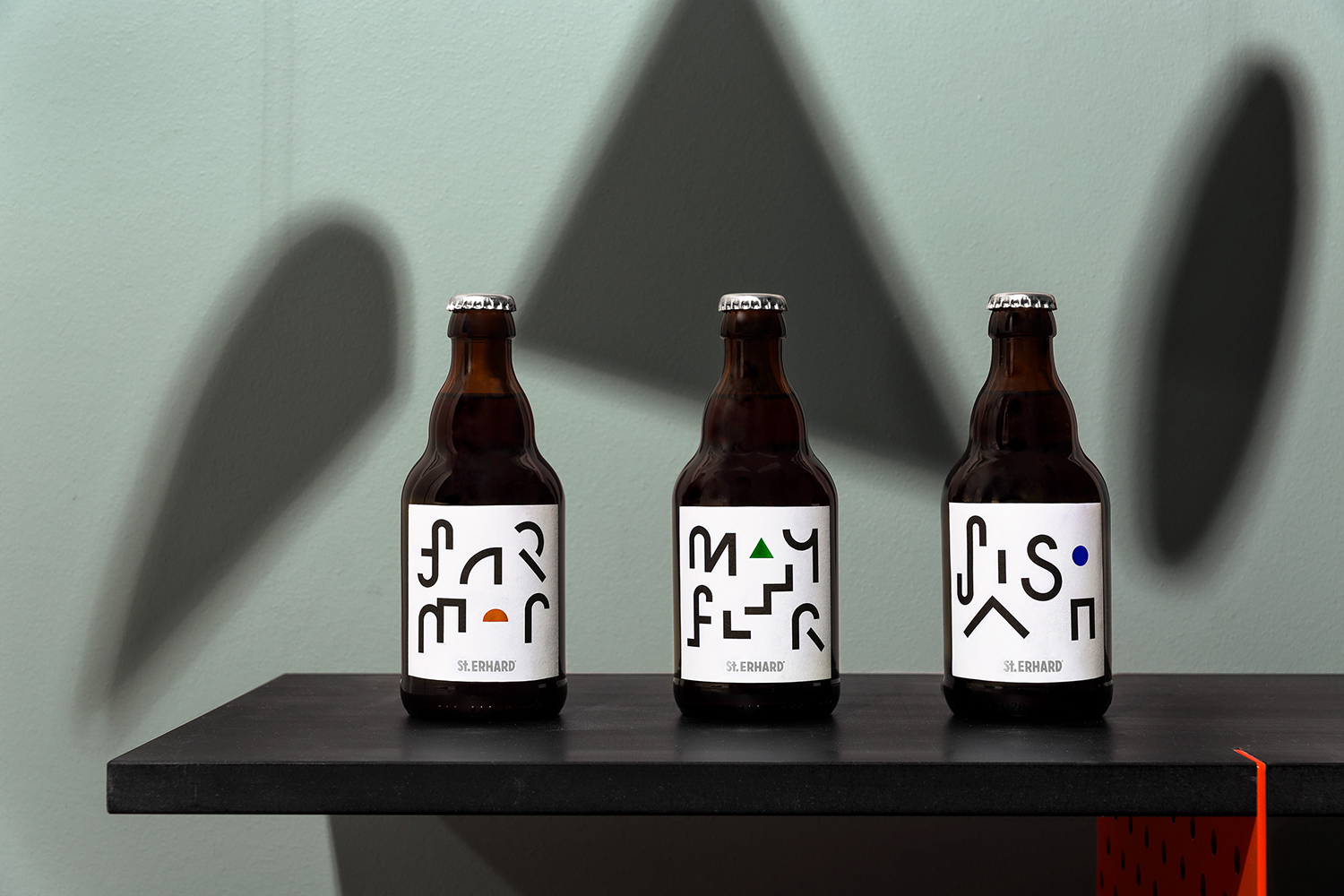 啤酒标签设计，啤酒包装设计，啤酒瓶标设计，啤酒易拉罐设计，啤酒形象设计，酒包装设计公司
